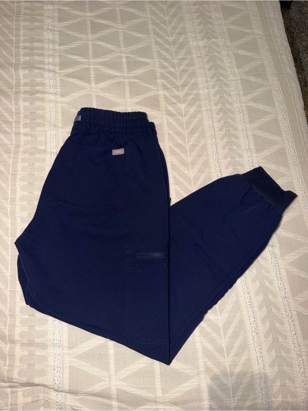 Figs Navy Unman Relaxed Jogger Pants-Medium